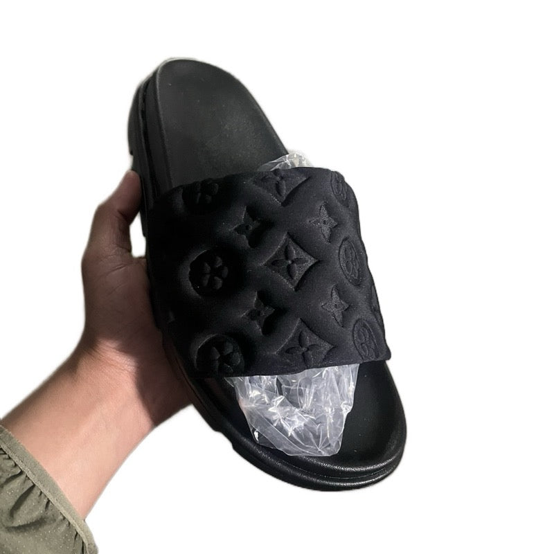 Chunky Sandals with detailed deigns